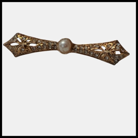 Vintage Rhinestone and Faux Pearl Bar Brooch - Picture 4 of 8